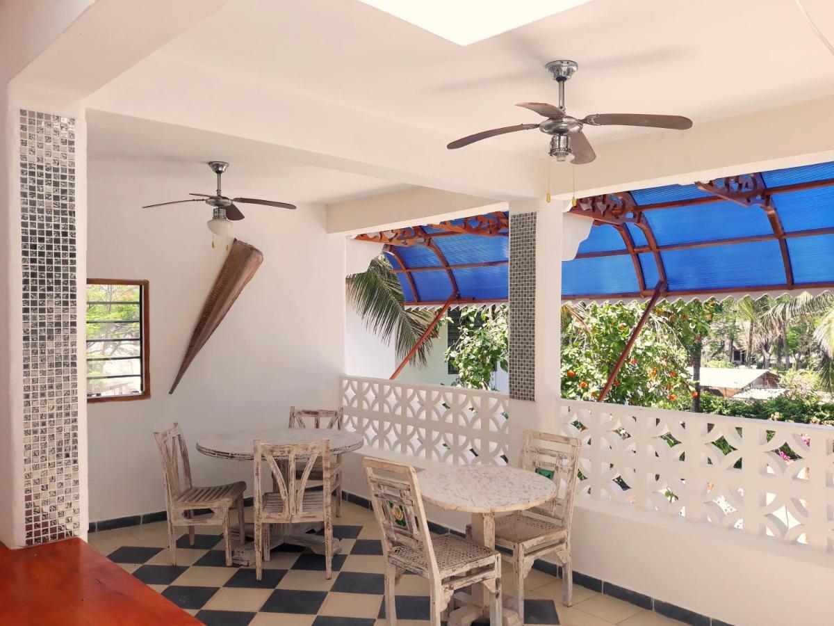 Watamu Solana Apartments Esterno foto