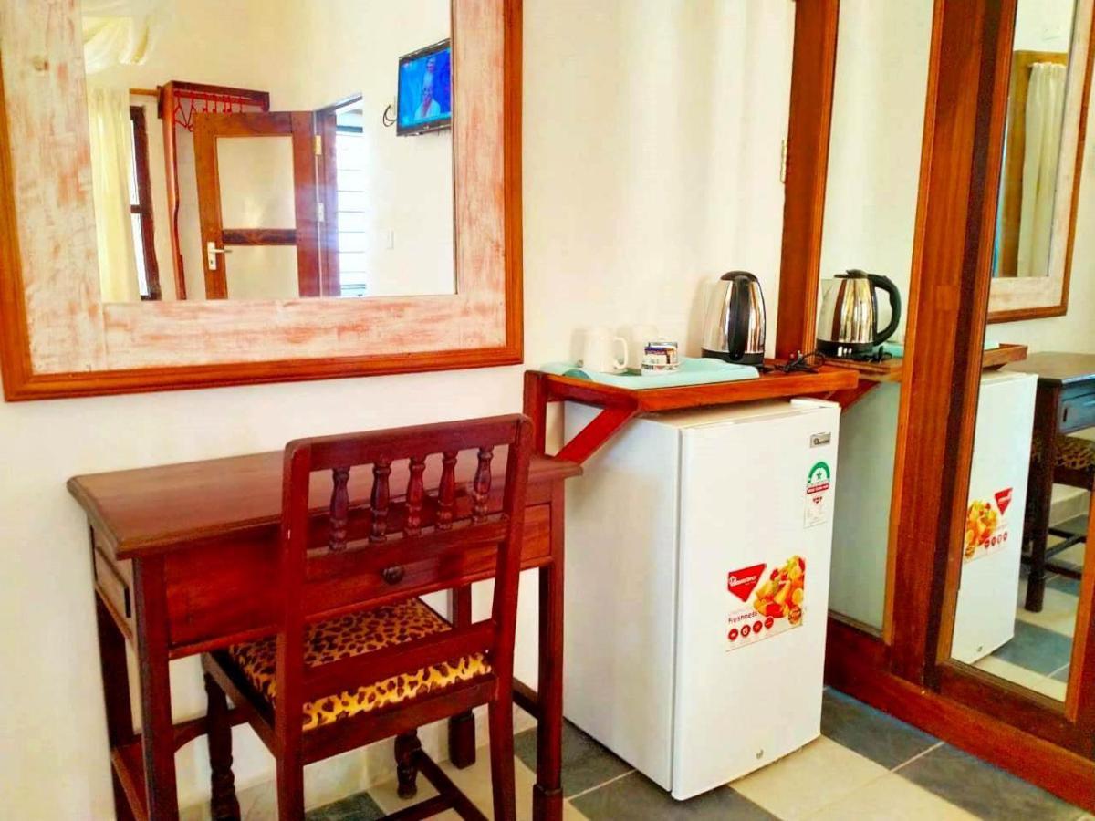Watamu Solana Apartments Esterno foto