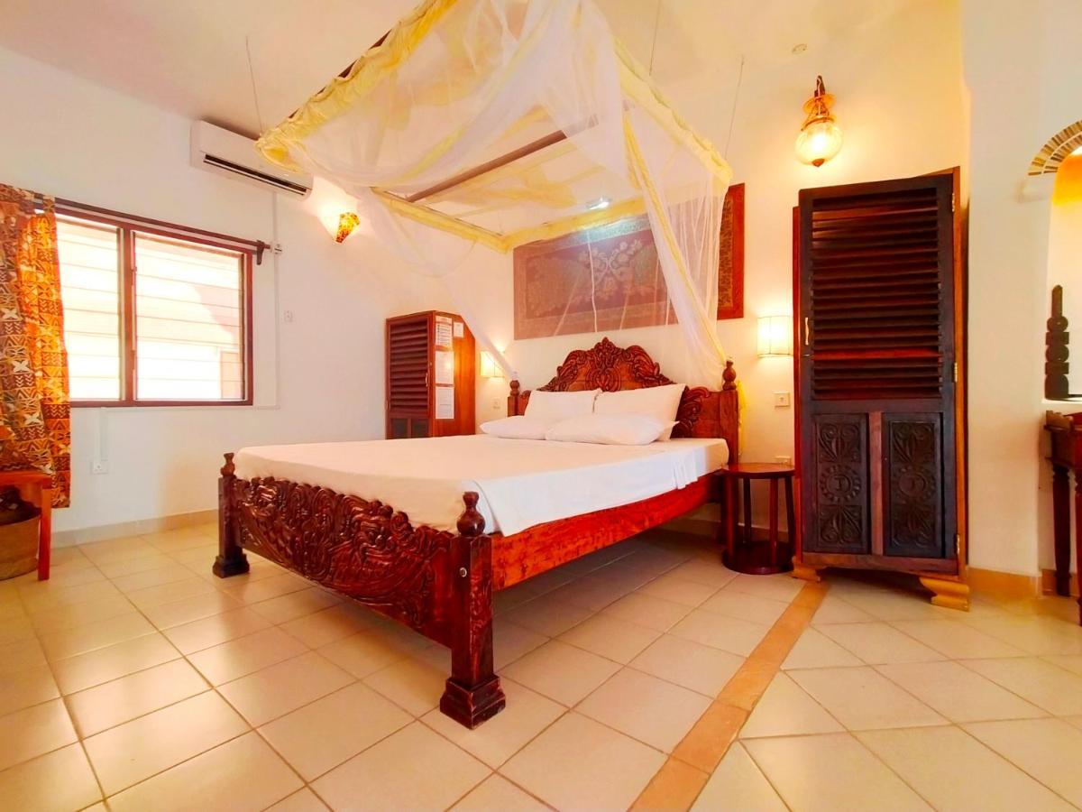Watamu Solana Apartments Esterno foto